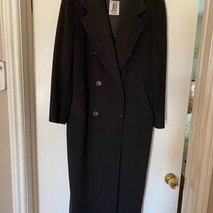 Jones of NYC black vintage trench 100% wool